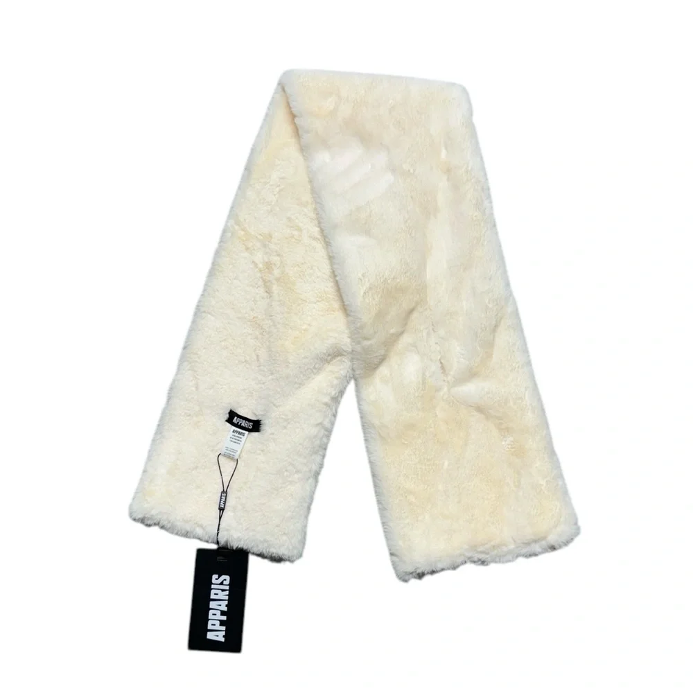 Apparis Bambi Faux Fur‎ Scarf Wrap Cream One Size NWT Vegan Super Soft Winter